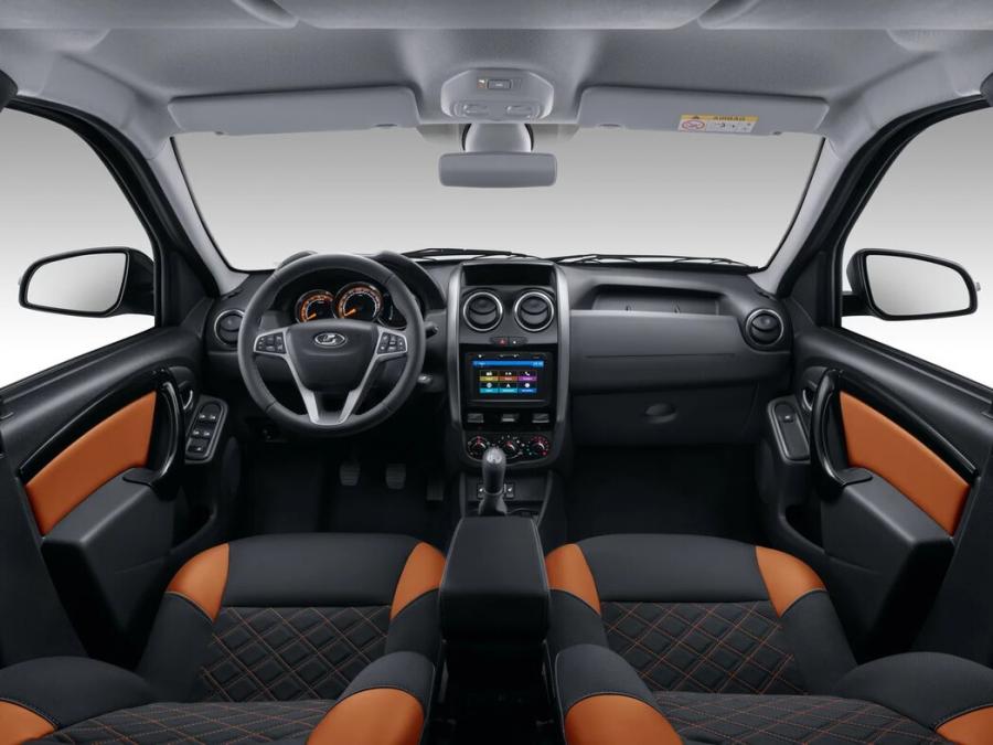 Интерьер Lada Largus Cross 2021 года  (RU) (фото 3 из 17)